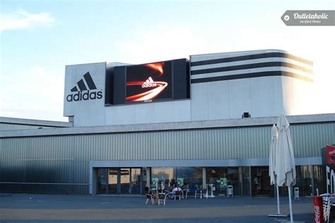 adidas herzogenaurach outlet